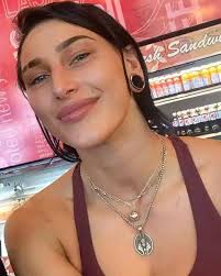 WWE women wrestlers without makeup!