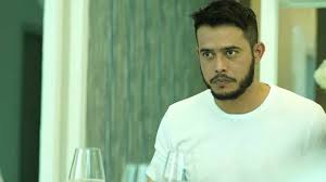 Seorang pria yang pekerja keras, mempunyai seorang istri yang bernama ajeng komalasari berumur 30 tahun yang baru di nikahi ya 3 tahun. Sinopsis Titian Cinta Di Tv3 Nikkhazami Com