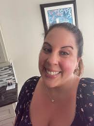 Introduction of a mom and social worker