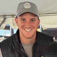 Paul Hodnett's Instagram, Twitter & Facebook