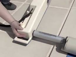 Droopi 1 Enrouleur De Couverture Et Bache Piscine Youtube