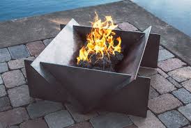 Build a square fire pit to enhance your outdoor space in just a weekend. Stahl Firepit Modern Fire Pit Fire Pit Lighting Fire Pit Designs