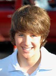 More Longer Hair To Cover The Long Forehead Childrens Hairstyles Boys Haircuts Boy Hairstyles