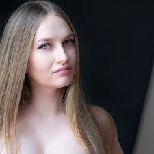 Kathleen Bredeson's Instagram, Twitter & Facebook