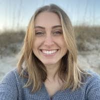 Heather Kiger's Instagram, Twitter & Facebook