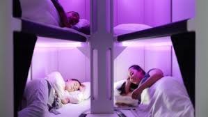 The film stars kevin bacon, jason patric, brad pitt, robert de niro, dustin hoffman, minnie driver, vittorio gassman, brad renfro. Lufthansa Trials Lie Flat Economy Seat Product Business Traveller
