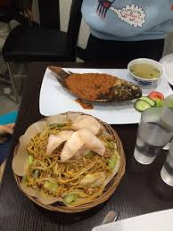 Originating from the culinary traditions of indonesia, it is also popular in malaysia, singapore, brunei, the philippines, south india, sri lanka, thailand, and burma, where it is called mont kalama. The Fried Whole Tilapia Fish With Balado Sauce And The Fried Mee Picture Of Pondok Daun Adelaide Tripadvisor