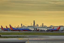 Driving distance from houston, tx to chicago, il the total driving distance from houston, tx to chicago, il is 1,083 miles or 1 743 kilometers. Where To Eat At Chicago Midway International Airport Mdw Eater Chicago