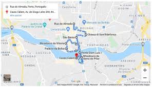 With a panoramic restaurant offering stunning views over porto's city center, the hotel miradouro features authentic 60s décor and is 2625 feet from the famous rua de santa catarina. Cosa Vedere A Porto In Portogallo In Due Giorni L Itinerario Perfetto