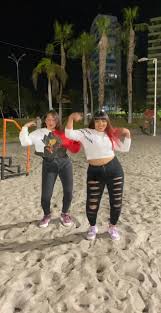 NEW TREND 🔥 dc: @🍄Arrue🍄 @FAURIZZIO😈 ME ENCANTO 🤭❤️ EN LA PLAYITA CON  @Vka_Arrue #arena #playa #IQUIQUE #CHILE #TIKTOKERS #AMIGAS #FANGUS  #PALMERAS #iquiqueglorioso