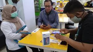 Every 3 metre square of the world has been given a unique combination of three words. Imbas Covid 19 Toko Ponsel Di Banjarmasin Keluhkan Penjualan Handphone Menurun Tawarkan Promo Ini Banjarmasin Post