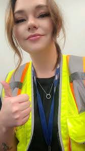 Derek Grubaugh's Instagram, Twitter & Facebook