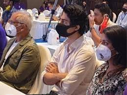 Actress, mother, entrepreneur, activist, budding organic farmer, environmentalist, yoga enthusiast. Shah Rukh Khan S Son Aryan Khan Juhi Chawla S Daughter Jahnavi Chawla Attend Ipl Auction 2021 Briefing For Kolkata Knight Riders