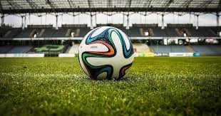 Jun 08, 2021 · ベルリンオリンピックは8月1日に開会式を行って開幕、サッカーは3日から始まり、日本は4日、ヘルタプラッツ競技場でスウェーデンと対戦した。 スウェーデンは優勝候補にも挙がる強豪で、キックオフと同時に試合を支配する。 Kjiazvzejpskm