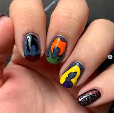 1 yellow marble acrylic nail accent. 15 Bewitching Hocus Pocus Nail Art Designs And Ideas Let S Eat Cake