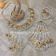 See the complete profile on linkedin and discover sehrish's connections and jobs at similar companies. Pin By Sehrish Tariq On Jwellery Bridal Accessories Jewelry Bridal Jewelry Hyderabadi Jewelry