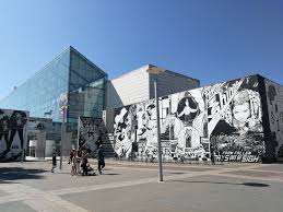 Musee D Art Moderne Et Contemporain Museum Fur Moderne Und Zeitgenossische Kunst Strassburg Elsass Strassburg Vogesen Schwarzwald