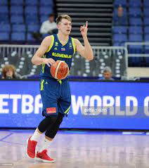 Iceland V Slovenia Fiba Eurobasket 2017 Group A Photos And Premium High Res Pictures Nba Legends Basketball Players Nba Art