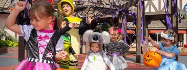 Top 5 Things To Do With Your Kids At Busch Gardens During Halloween Halloween Fun Autumn Activities Halloween