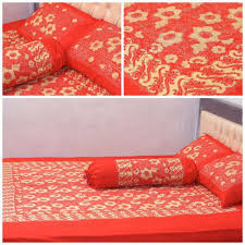 Hal ini tentu saja menjadi aset bangsa yang bisa mengharumkan nama bangsa di kalangan dunia internasional. Sprei Katun Sprei Batik Pekalongan Sprei Motif Bunga Sprei Dingin Halus Shopee Indonesia