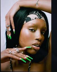 MY HOT SIS TONOIA w/ the most iconic team 📸🥵❤️‍🔥‼️ @_kfct Photo  @angellachoe Style @kendyyy Hair @thejoshliu Makeup @jey_ventura