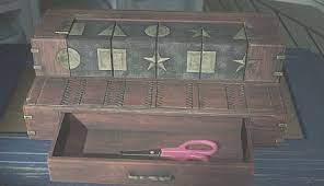 There are, of course, the usual find item x, use on item y an important thing to note is that most puzzle solutions aren't randomized. Re2 All Puzzle List Solutions Tips Resident Evil 2 Remake Gamewith