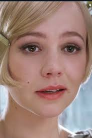 Daisy Buchanan Inspired Look