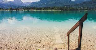 The gently sloping shore is also ideal for families with children. Urlaub Am Bauernhof Am Wolfgangsee Im Salzkammergut