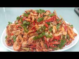 1 buah tomat ukuran kecil. Udang Basah Tumis Pedas Youtube