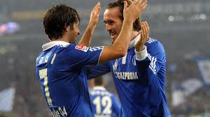 Christian heidel ist ein sehr guter manager. Christian Fuchs Ex Schalke Profi Schwarmt Von S04 Zeit Mit Raul S04