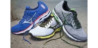 Men S Wave Inspire 11 Mizuno Stability Running Shoes Running Shoes Running