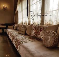 Pin By Hend On فراش العروس Living Room Sofa Design Moroccan Living Room Living Room Decor Apartment