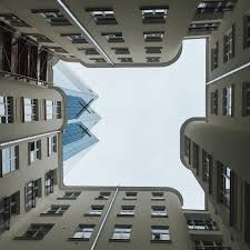 So what is viewpoint actually? 10 Examples Of Iphone Photography Taken From An Unusual Viewpoint