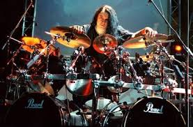 Барабанщики легкого поведения — Hitkiller.com — killing soundz of music