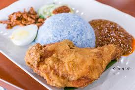Mee goreng, projek nasi lemak box, padang kota lama, penang. Projek Nasi Lemak New Menu Sambal Terung Bawang Goreng Crisp Of Life