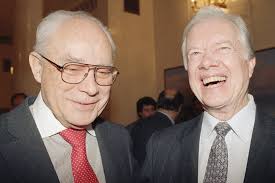 Former Democratic Party chairman Robert S. Strauss dies