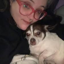 Caitlin Power Ⴟ (@moderationlovin)