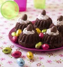 Mini Nids De Paques Pour Petits Gourmands Recette Nid De Paques Recette Dessert Recettes De Cuisine