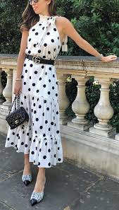 Summer Polka Dot Outfit Ideas In 2020 Dot Dress Outfit Polka Dot Dress Outfit Polka Dots Outfit