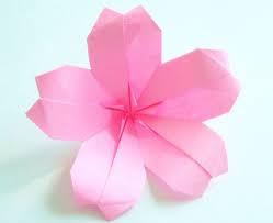 Bunga kertas bisa menjadi salah satu pilihan alternatif hiasan yang cukup menarik, karena biayanya murah dan pembuatannya cukup mudah. Cara Membuat Origami Bunga Yang Mudah Blog Elevenia