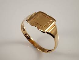 Mens Vintage Gold Signet Ring 1960s 9k Gold Gents Ring Etsy Gold Signet Ring Signet Ring Men Signet Ring