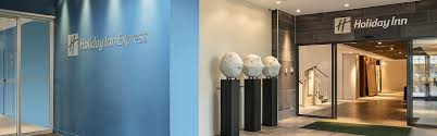 In some of the rooms, guests can find television lcd/plasma screen, non smoking rooms, air conditioning, heating. Business Hotel Holiday Inn Amsterdam Arena Towers