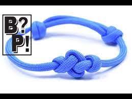 These bracelets become extremely handy in survival or emergency situations. How To Make The Eternity Knot Bracelet Bored Paracord Youtube