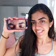 Luana Howard's Instagram, Twitter & Facebook