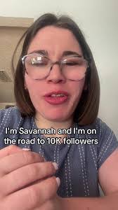 Savannah Pappas's Instagram, Twitter & Facebook