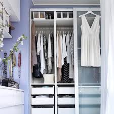 Faire un dressing pas cher soimême facilement faire un. Dressing Dans Une Chambre Des Idees Pour S Inspirer
