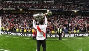 El que estuvo dentro del partido de fondo que fue el del river camp, que a su vez. 9 12 A Dos Anos Del Partido De Copa Libertadores Que Corono A River Plate Frente A Boca