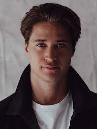 She was raised in queens, new york. Vin Diesel Kygo Produziert Debutsingle Feel Like I Do Laut De News