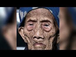 Ela é a pessoa mais velha da europa e a segunda mais idosa do mundo, atrás somente da japonesa kane tanaka, de 118 anos. Top 10 Pessoas Mais Velhas Da Historia Youtube