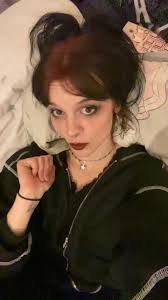 Emma Sample's Instagram, Twitter & Facebook